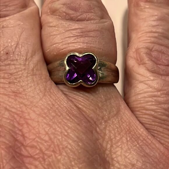 Amethyst and Silver flower Shaped Checkerboard Cut Vintage SZ 8 - Picture 3 of 10